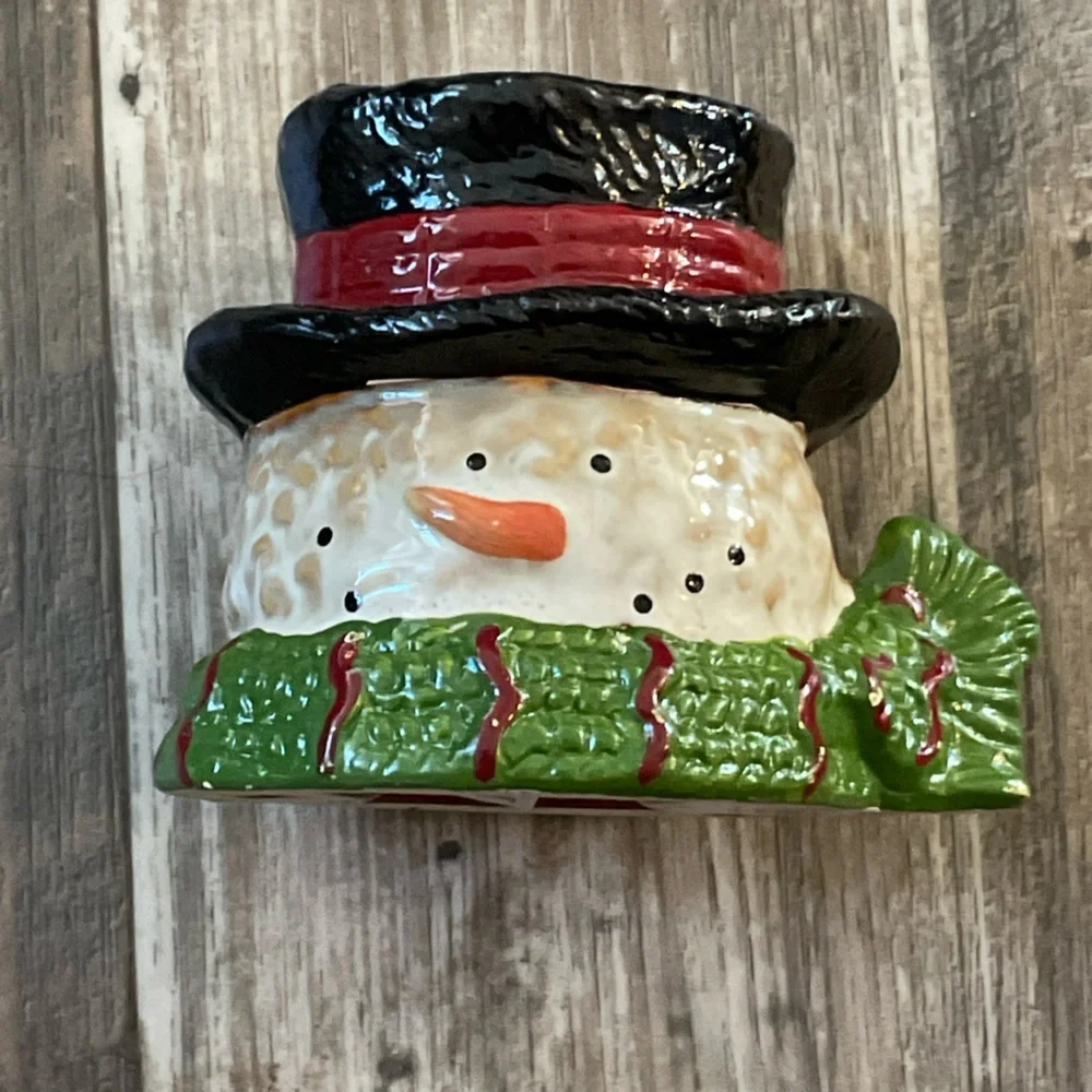 Yankee Candle Festive Snowman Holiday Candle/Tea Light Holder. New